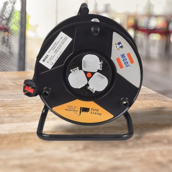 25m Heavy Duty Extension Cable Reel With 3 Sockets 3x2 5mm%c2%b2 Socket Safety Shutter Power Extension